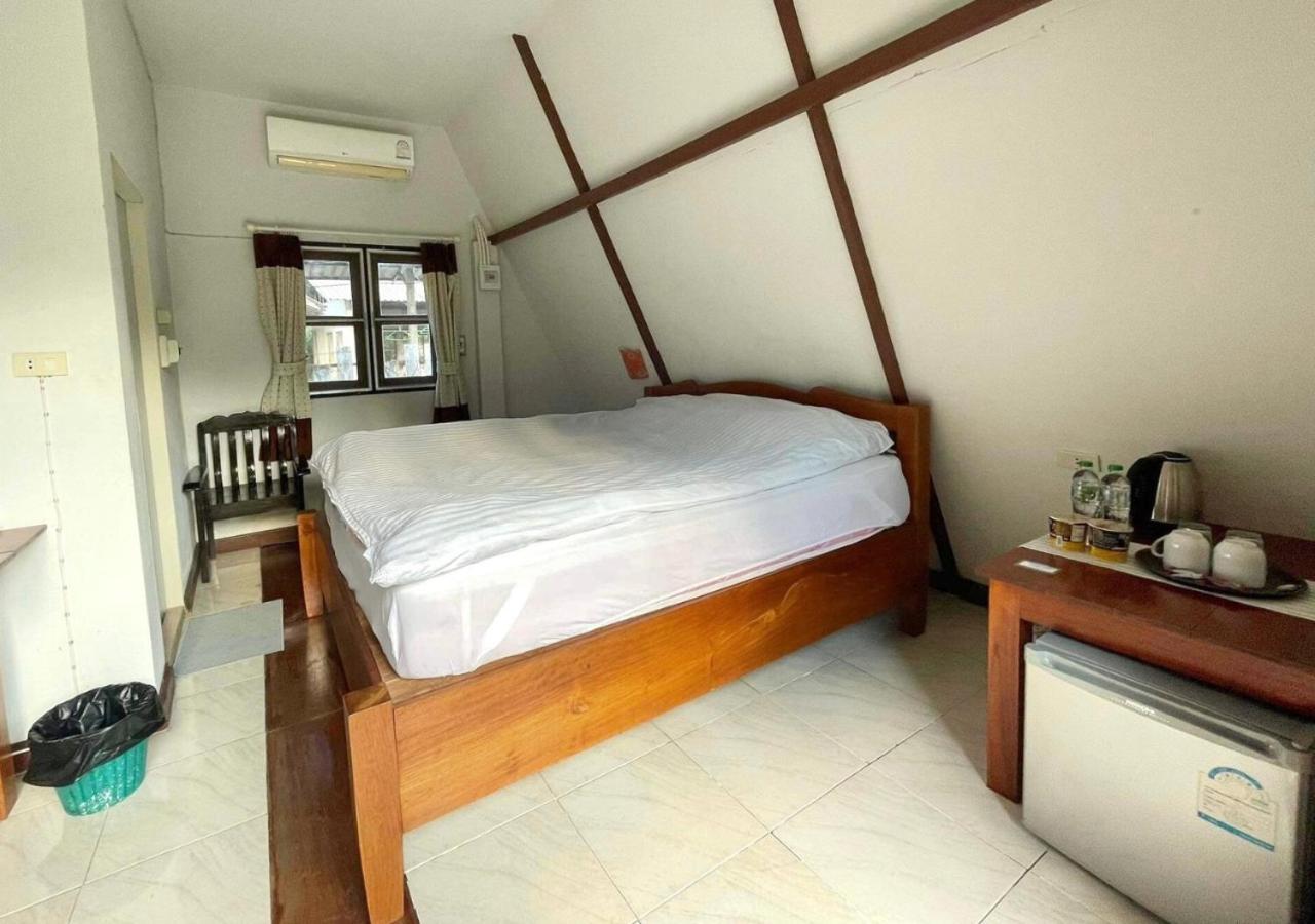 Hotel Popeye House Mae Hong Son Exterior foto